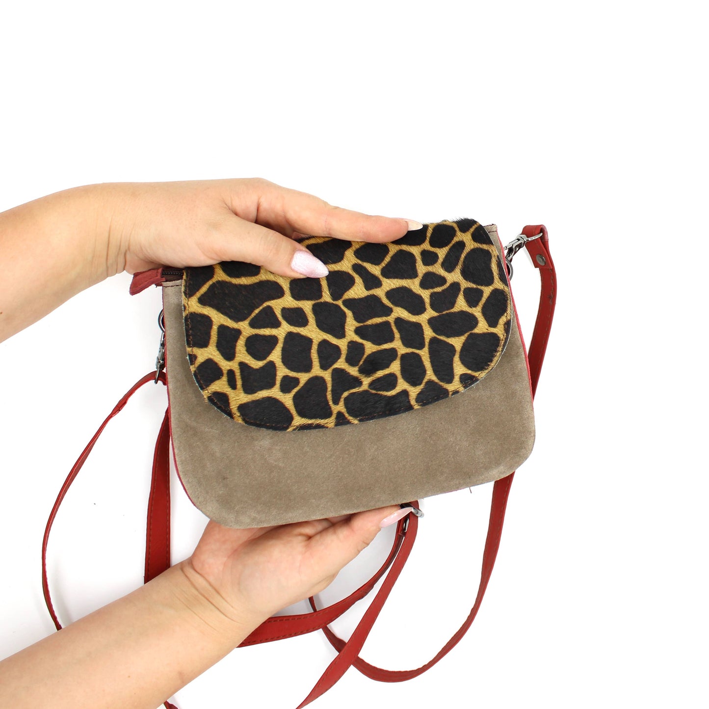 Leo · Crossbody Bag