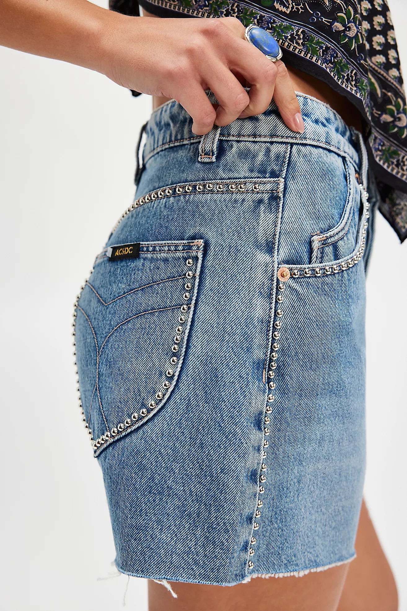 Mirage Stud Short