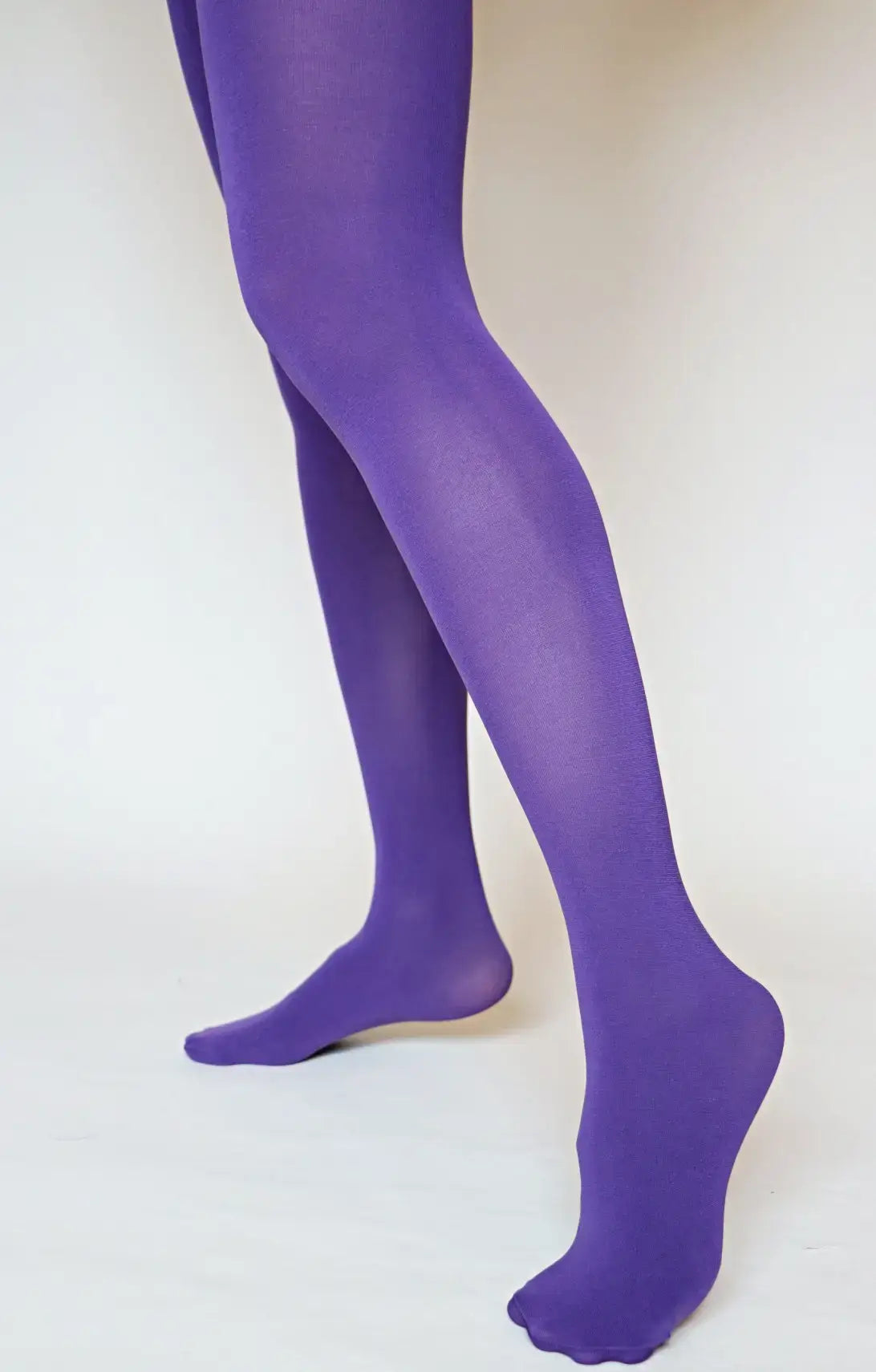 OPAQUE ZOKKI COLORED TIGHTS: Small to Medium / Black