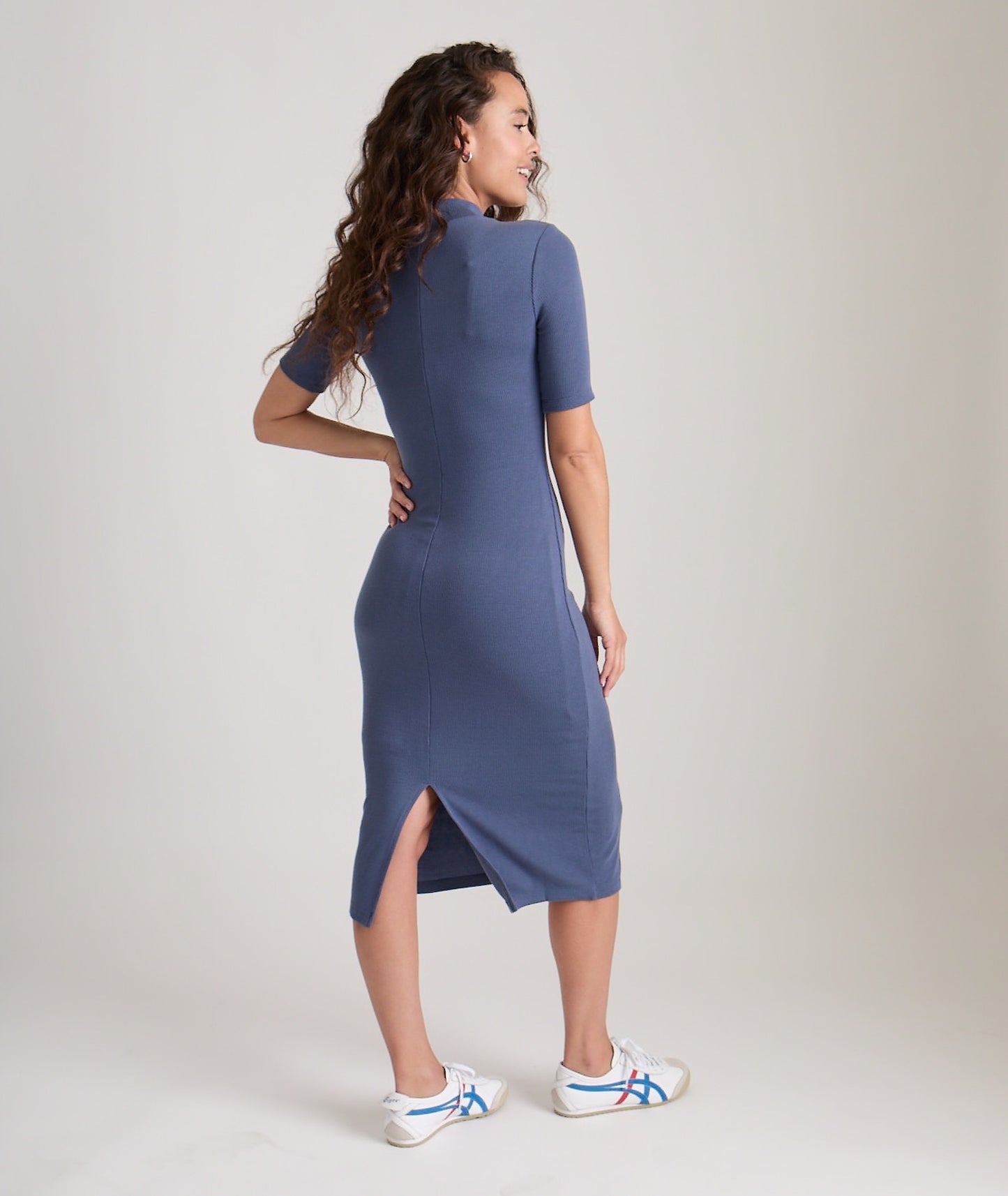 LEXI RIB MOCK NECK MIDI DRESS